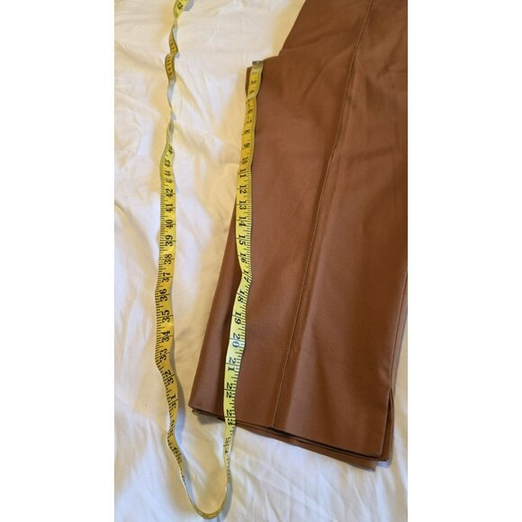 Ellen Tracy Brown Cropped Pants - Picture 11 of 11